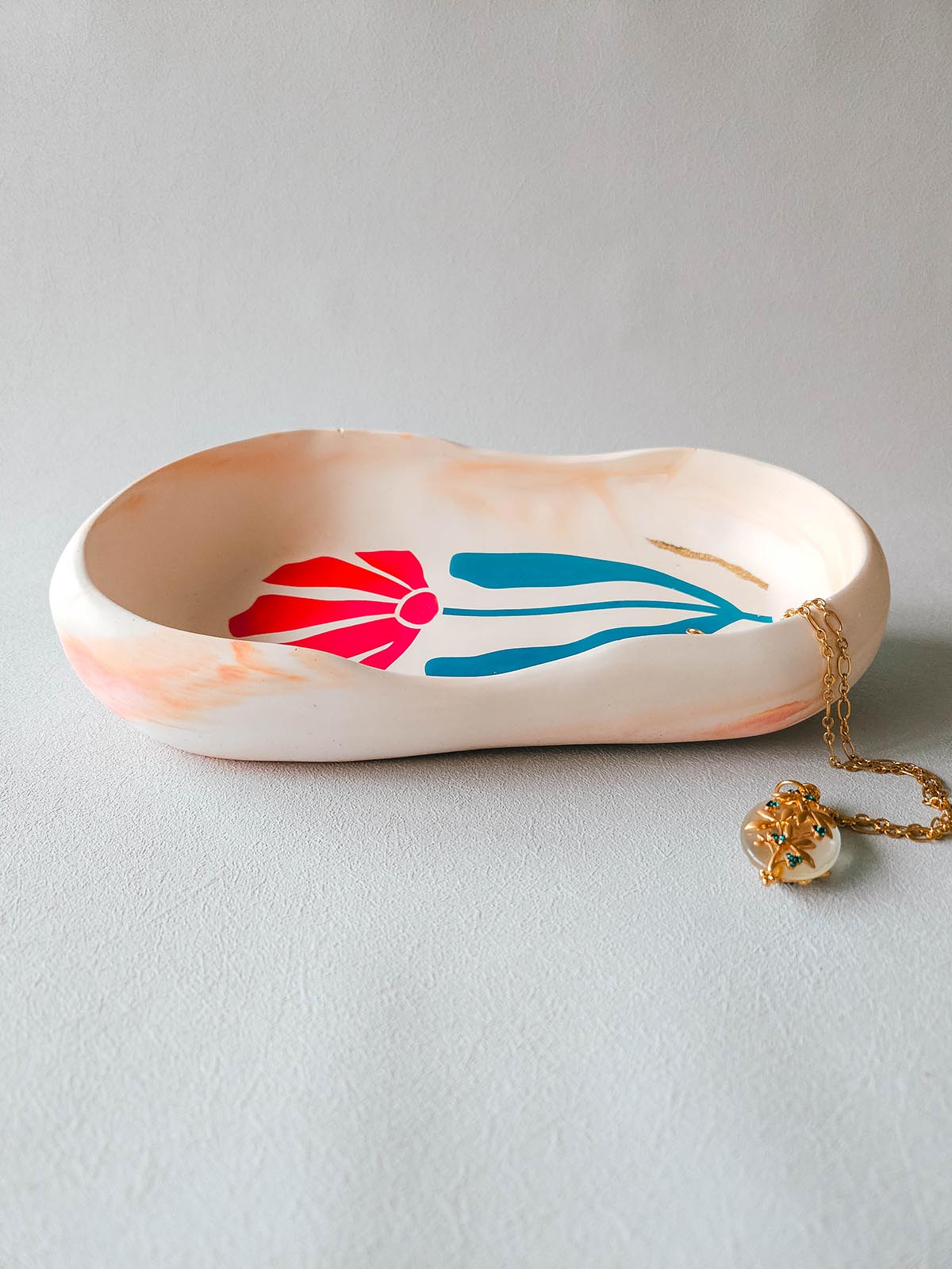 The Drift Tray – Modern Eco-Friendly Design for Home Decor - Floral Design