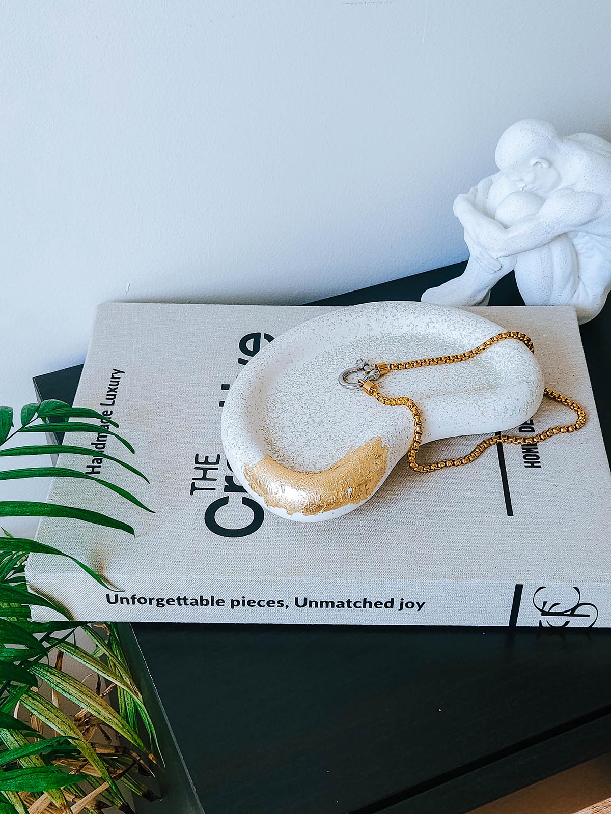 The Cove Tray – Minimalist & Elegant Home Decor