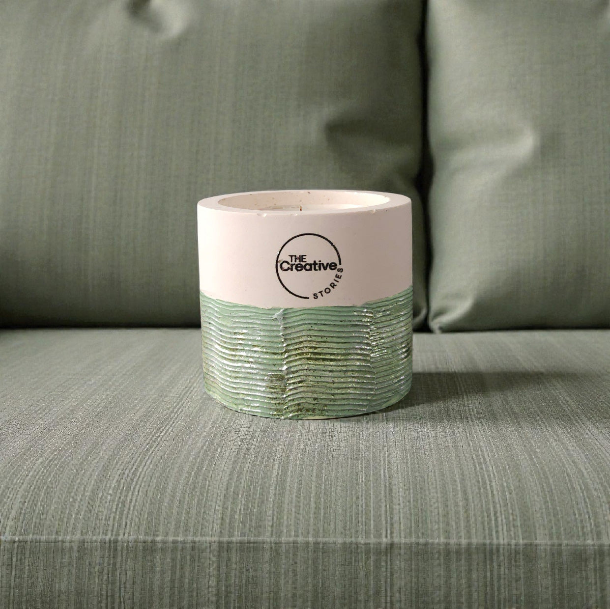 White Oak Vanilla Candle – Handmade Cement, Wooden Wick, 7oz